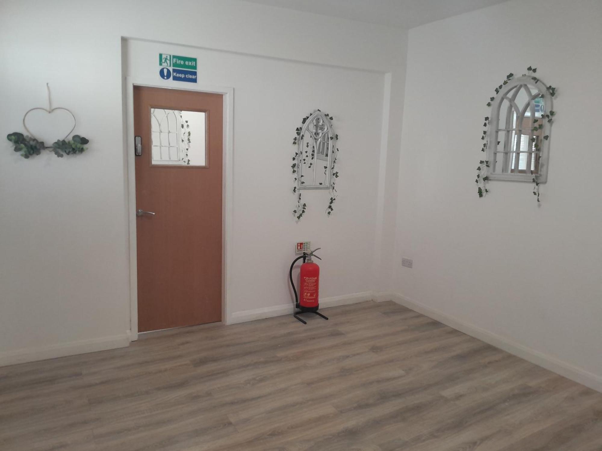 The Broadway Rooms Leicester Bagian luar foto