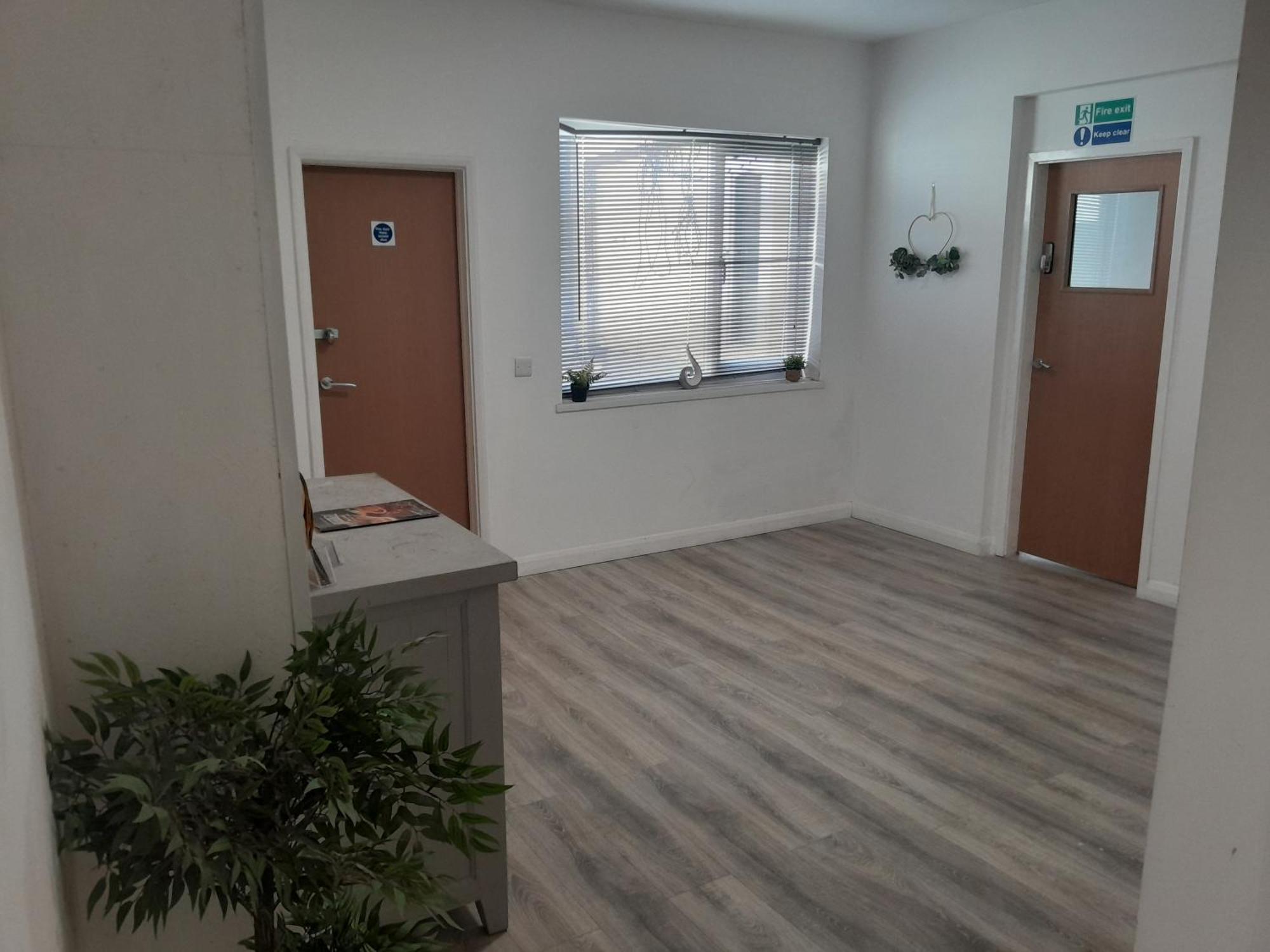 The Broadway Rooms Leicester Bagian luar foto