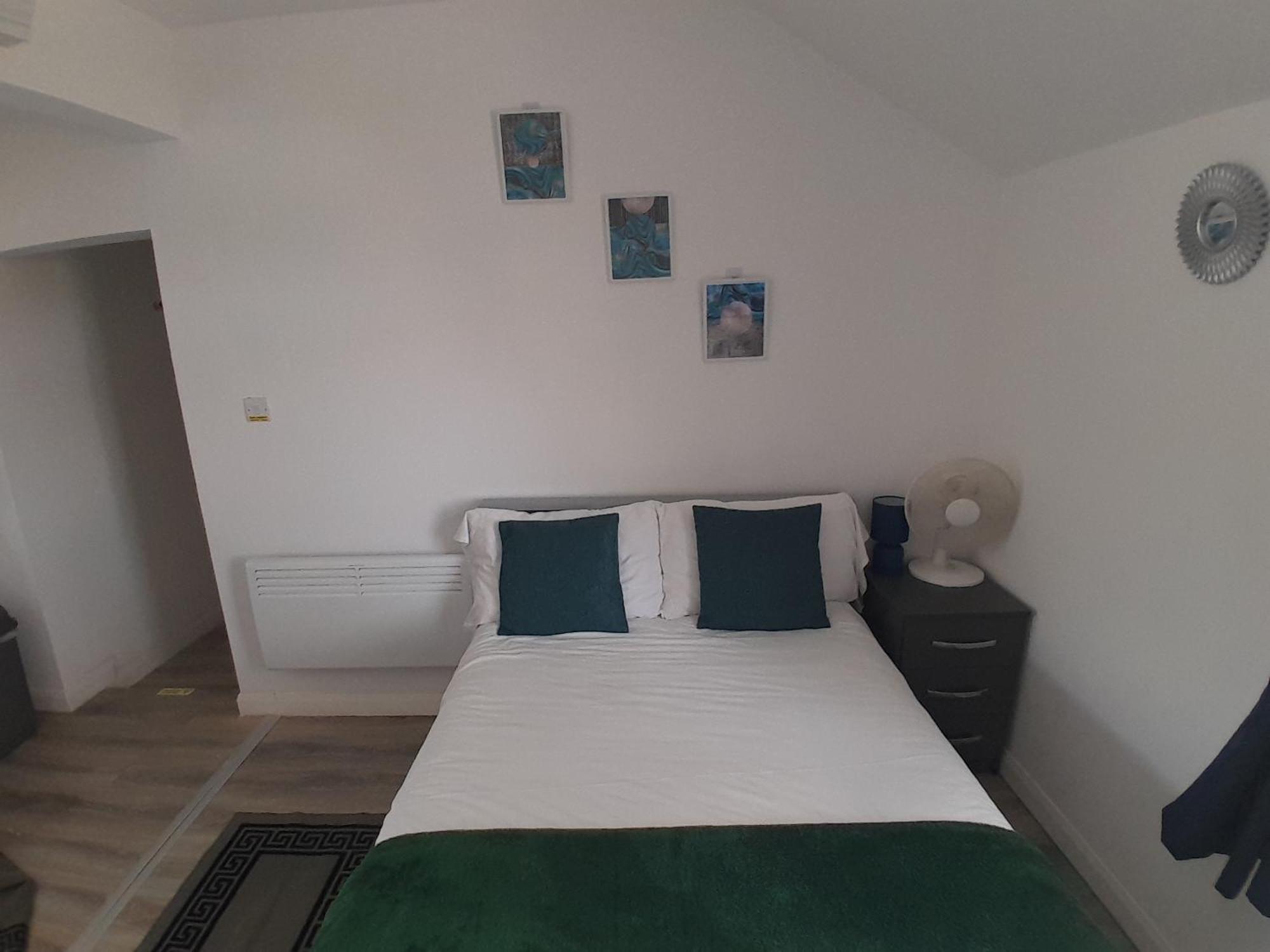 The Broadway Rooms Leicester Ruang foto